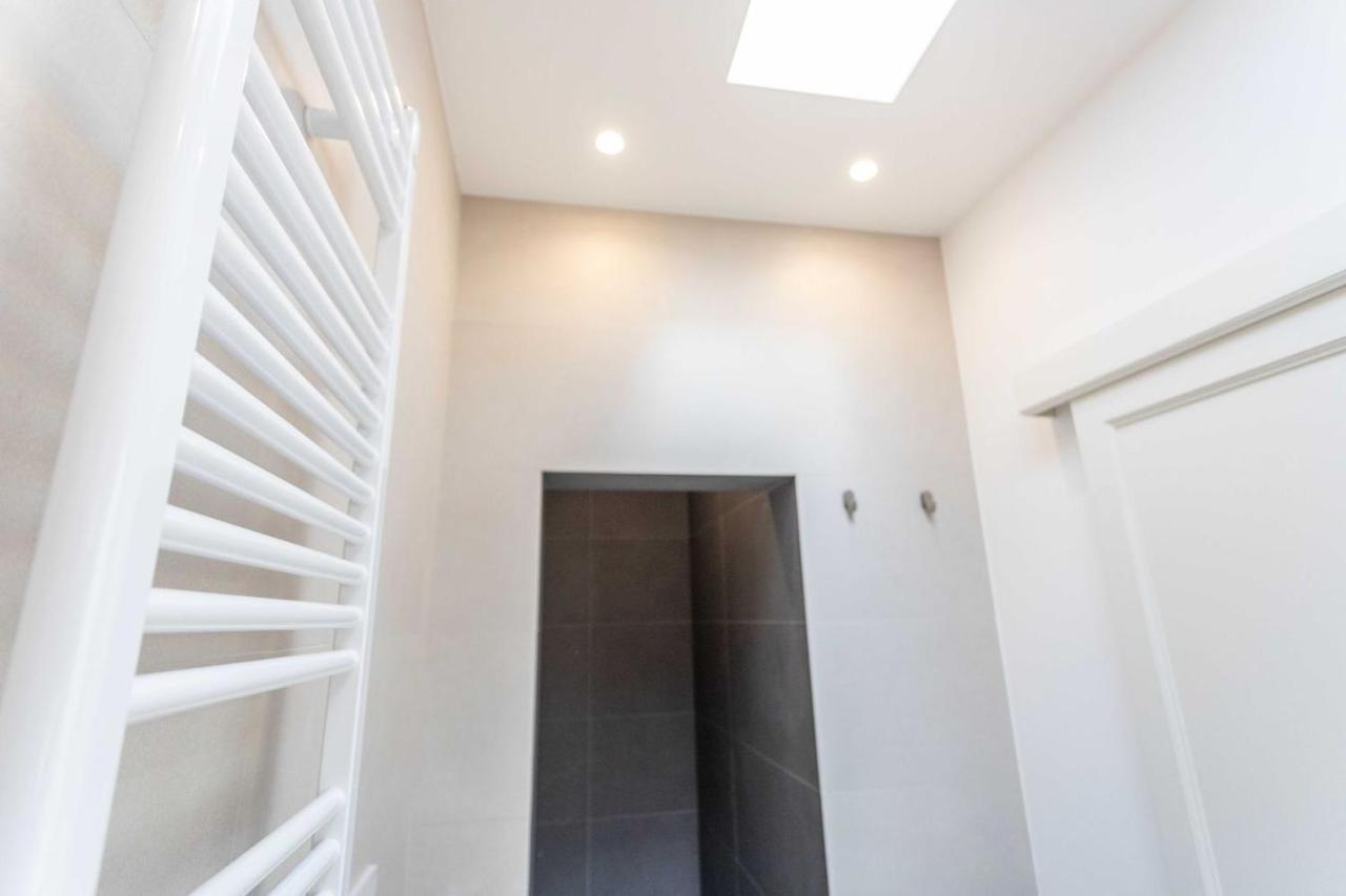Dimora Dei Maestri-Camera Con Veranda E Bagno Privati Felline Esterno foto