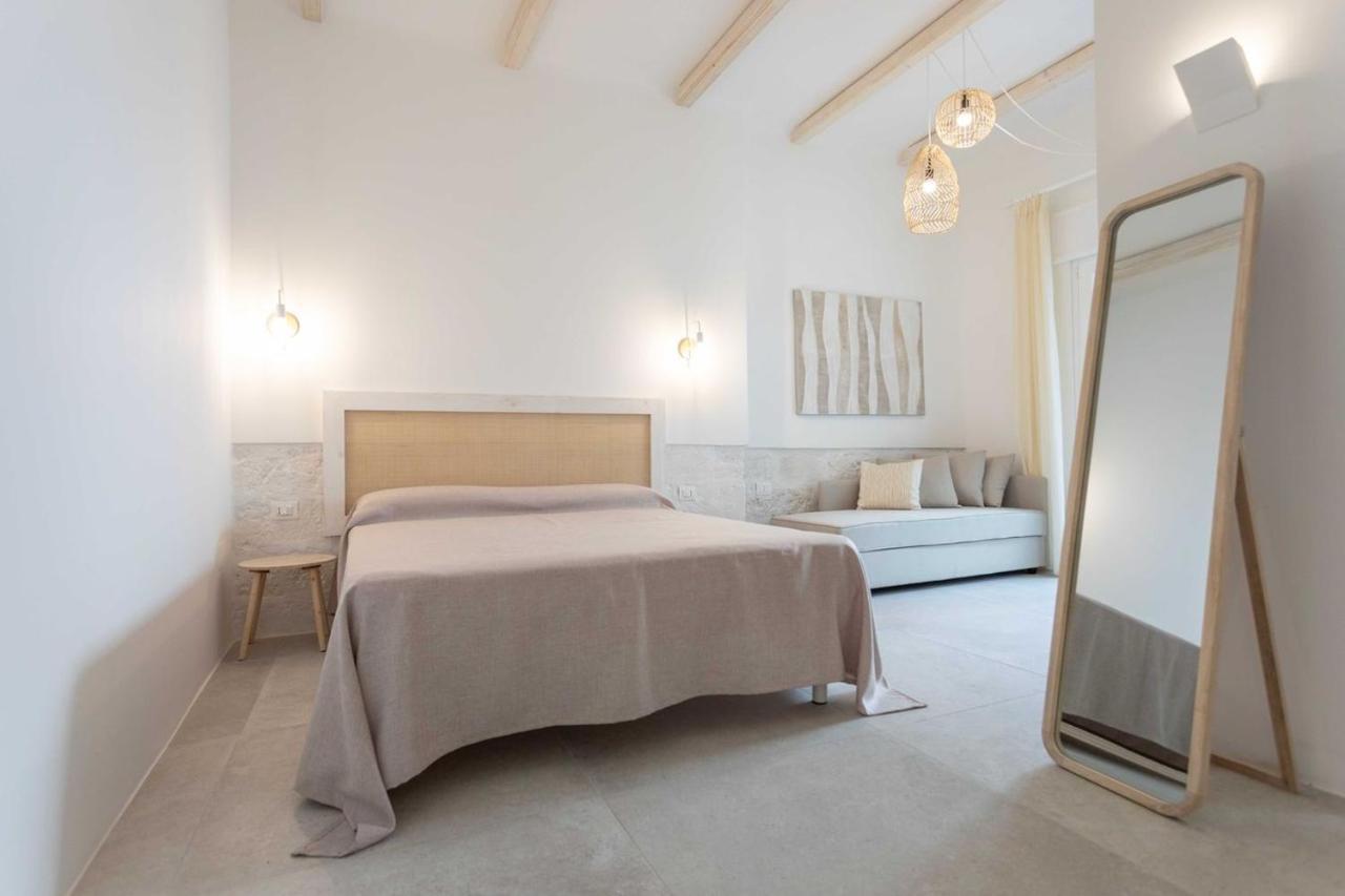 Dimora Dei Maestri-Camera Con Veranda E Bagno Privati Felline Esterno foto