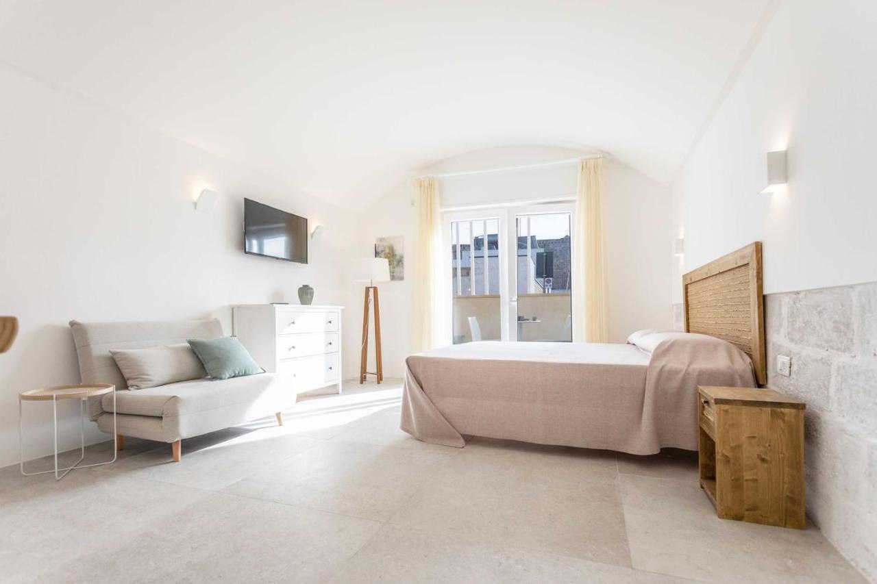 Dimora Dei Maestri-Camera Con Veranda E Bagno Privati Felline Esterno foto