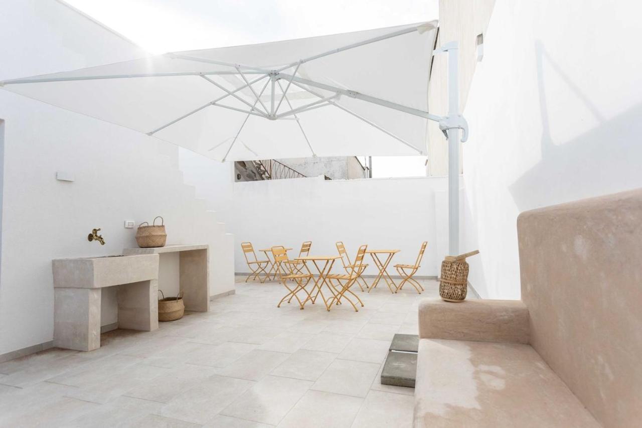 Dimora Dei Maestri-Camera Con Veranda E Bagno Privati Felline Esterno foto